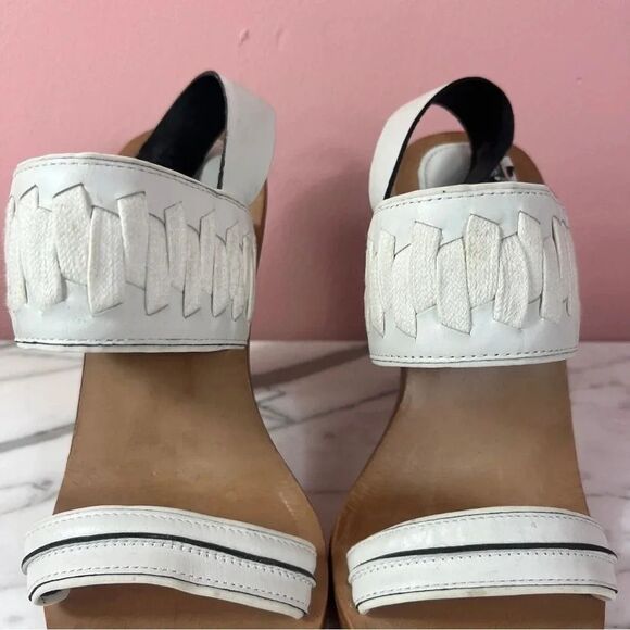 L.A.M.B Women’s Valiant Heeled Sandals Leather White Black 7.5 5” Heel - Picture 4 of 12
